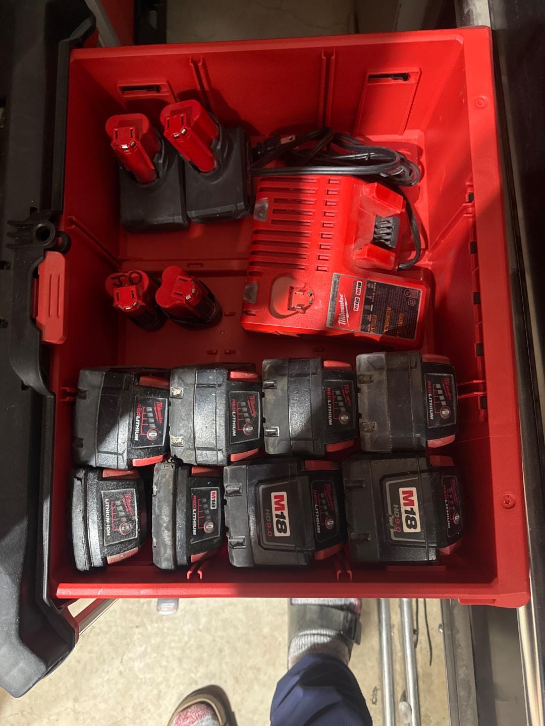 8×5.0Ah Battery Holder